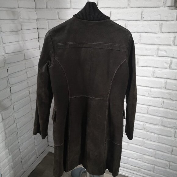 Danier Leather Ladies Dark Brown Full Zip with Toggle Buttons Coat - Picture 2 of 14